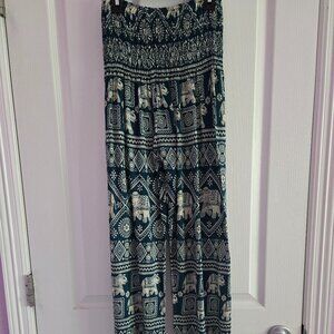 Size small mandala pattern yoga pants